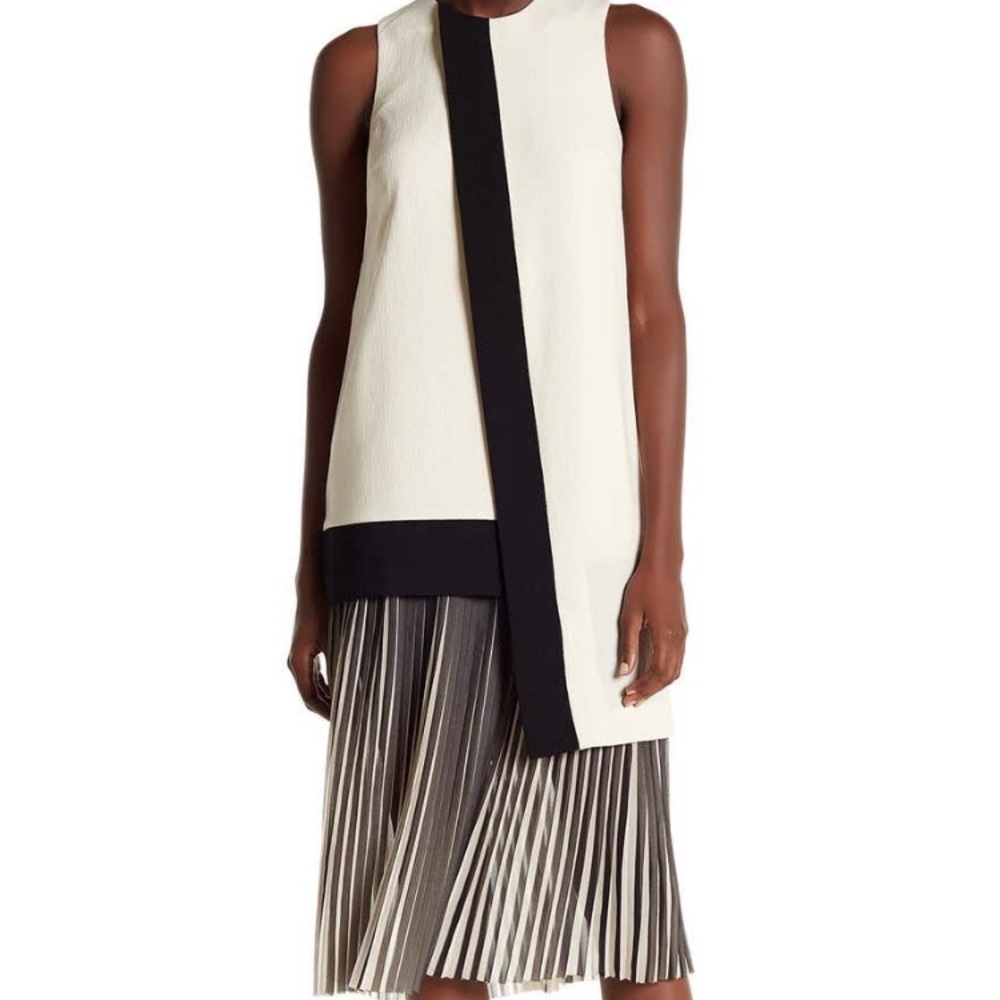 Unique black and white midi jumper